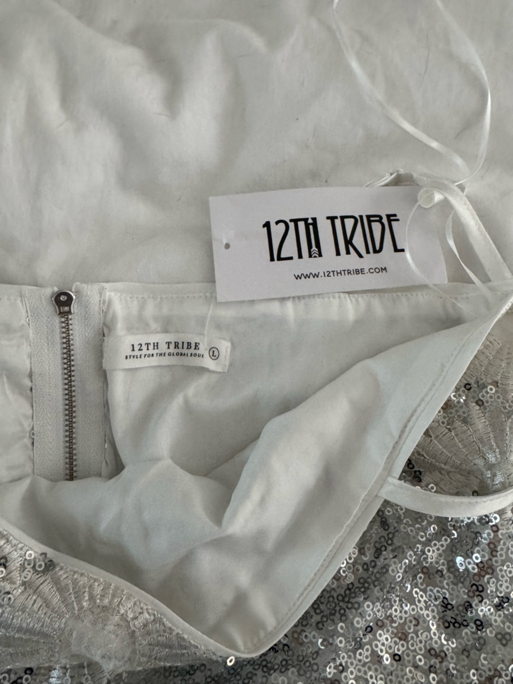 12th Tribe White Sequin Daisy Mini Skirt & Top Set - Picture 4 of 4